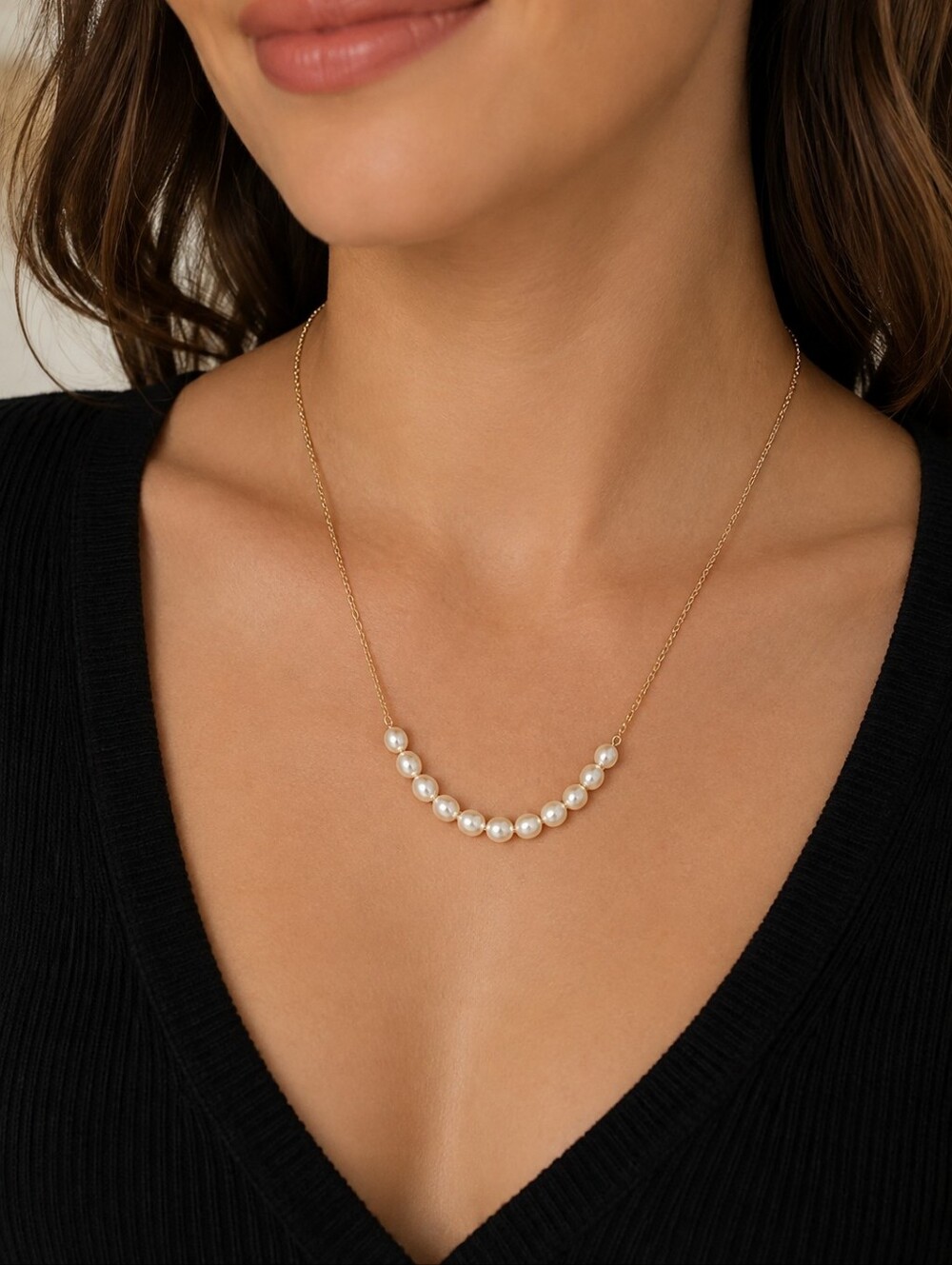 Gold Tone Graduated Faux Pearl Delicate Chain Necklace